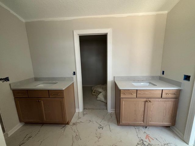 7176 61st S, Cottage Grove, MN 55016