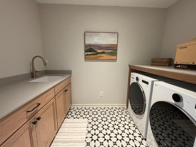 7176 61st S, Cottage Grove, MN 55016