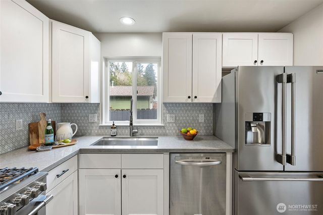 5771 Rest Place, Bremerton, WA 98311