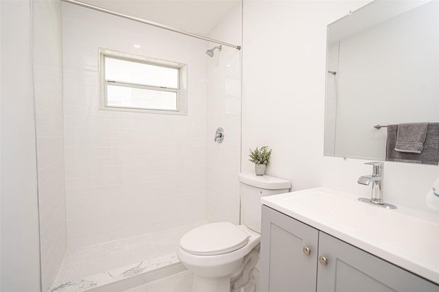 20720 NW 34 AVENUE, Miami Gardens, FL 33056