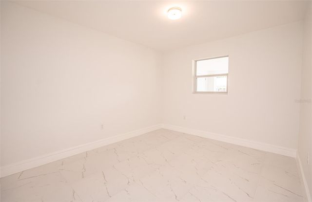 20720 NW 34 AVENUE, Miami Gardens, FL 33056