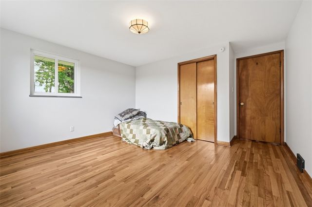 6 Greenview Drive, Robinson Twp, PA 15136