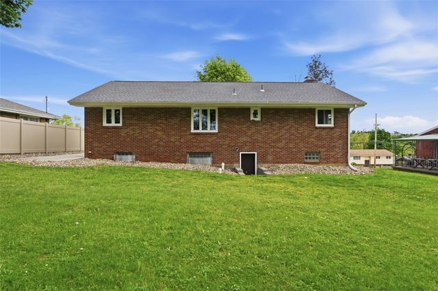 6 Greenview Drive, Robinson Twp, PA 15136