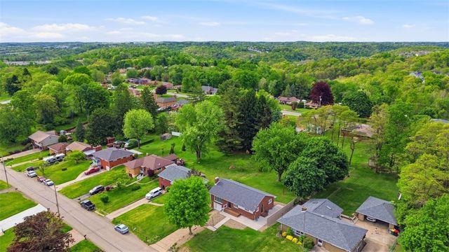 6 Greenview Drive, Robinson Twp, PA 15136