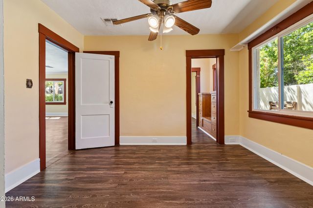 46 W 2ND Street, Mesa, AZ 85201