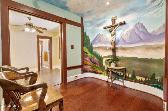 46 W 2ND Street, Mesa, AZ 85201