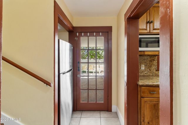 46 W 2ND Street, Mesa, AZ 85201