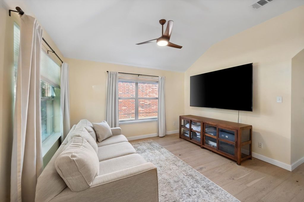 8123 Tierra Del Sol Road, Arlington, TX 76002 — photo 3