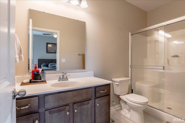4641 Chelmsford Drive, Newburgh, IN 47630