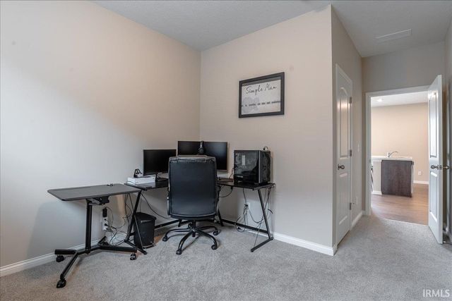 4641 Chelmsford Drive, Newburgh, IN 47630