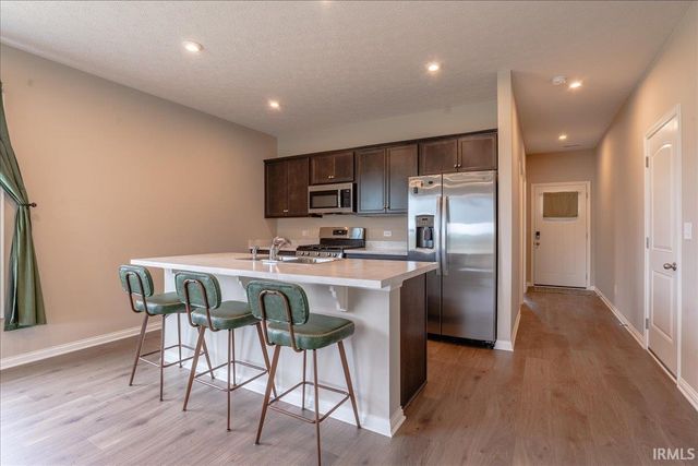 4641 Chelmsford Drive, Newburgh, IN 47630
