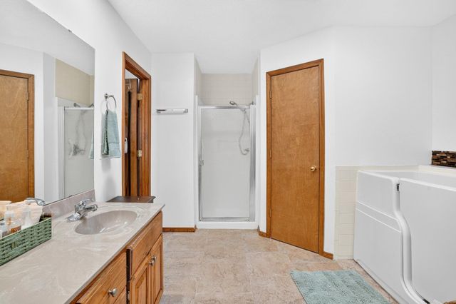 3204 S Nettleton Avenue, Springfield, MO 65807