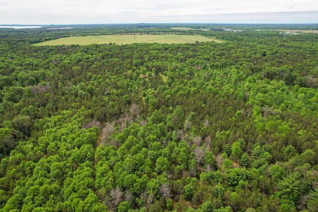 W5981 9th Street, Necedah, WI 54646