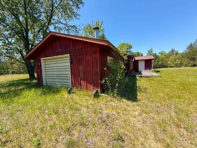W5981 9th Street, Necedah, WI 54646