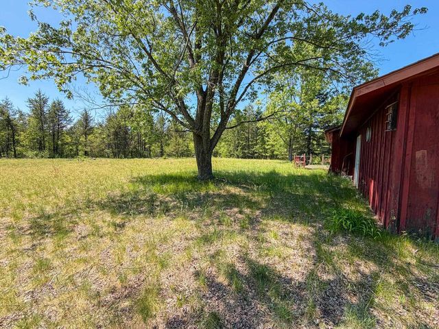 W5981 9th Street, Necedah, WI 54646