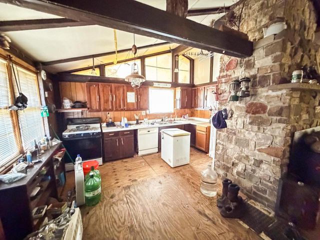 W5981 9th Street, Necedah, WI 54646
