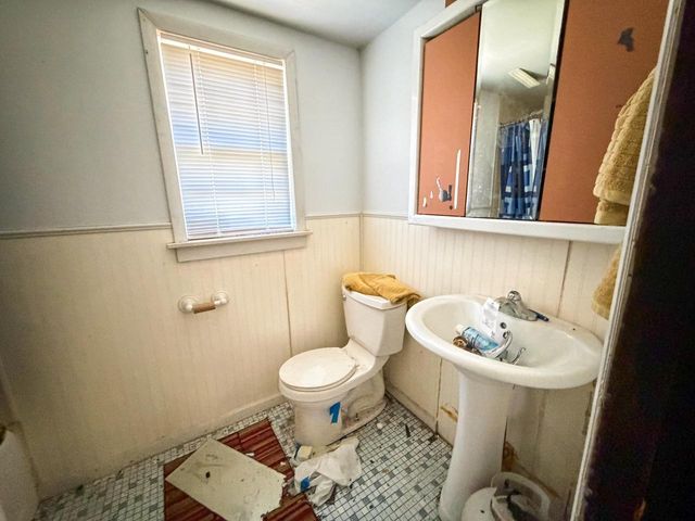 W5981 9th Street, Necedah, WI 54646