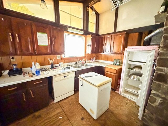 W5981 9th Street, Necedah, WI 54646