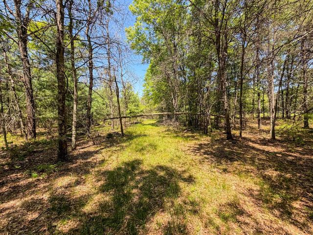 W5981 9th Street, Necedah, WI 54646