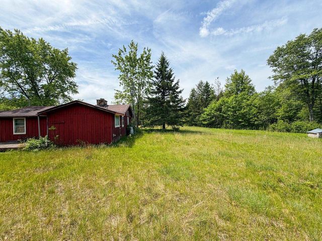 W5981 9th Street, Necedah, WI 54646