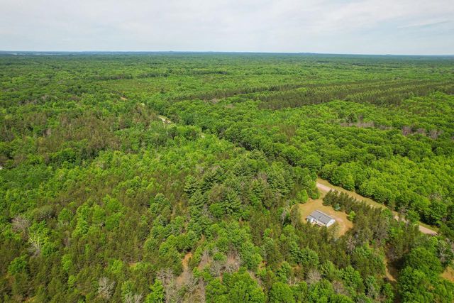 W5981 9th Street, Necedah, WI 54646