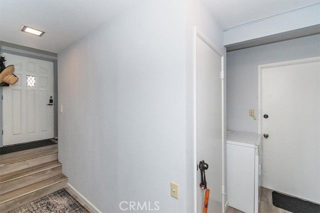 598 Dahlia Drive, Green Valley Lake, CA 92341