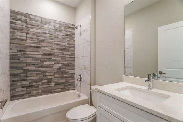 226 FIG COURT, Kissimmee, FL 34759