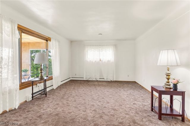 7903 E Liberty Street, Hubbard, OH 44425