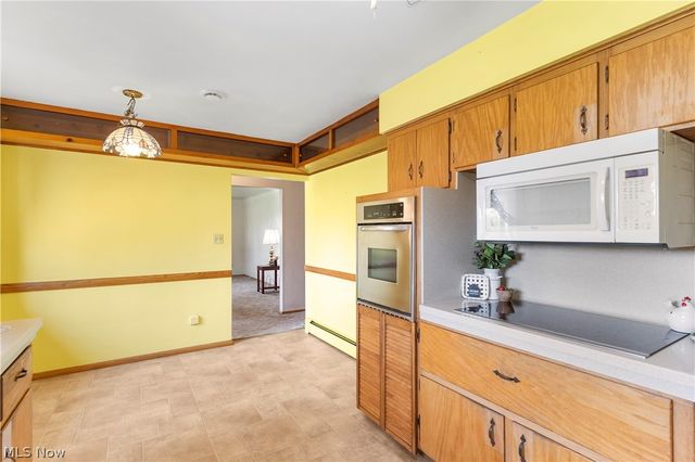 7903 E Liberty Street, Hubbard, OH 44425