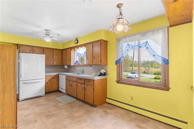 7903 E Liberty Street, Hubbard, OH 44425