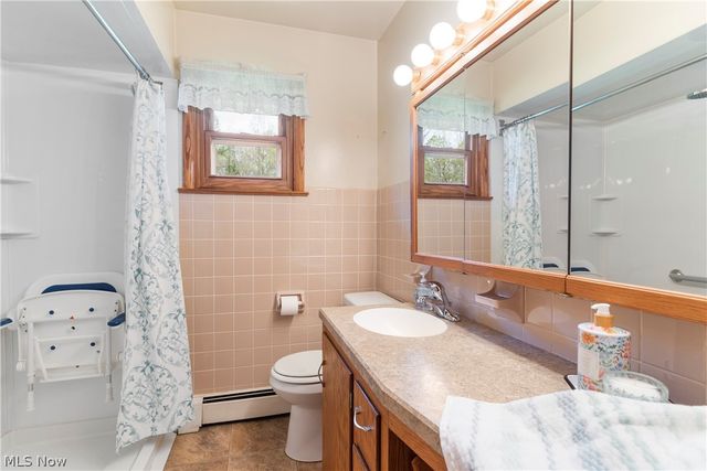 7903 E Liberty Street, Hubbard, OH 44425