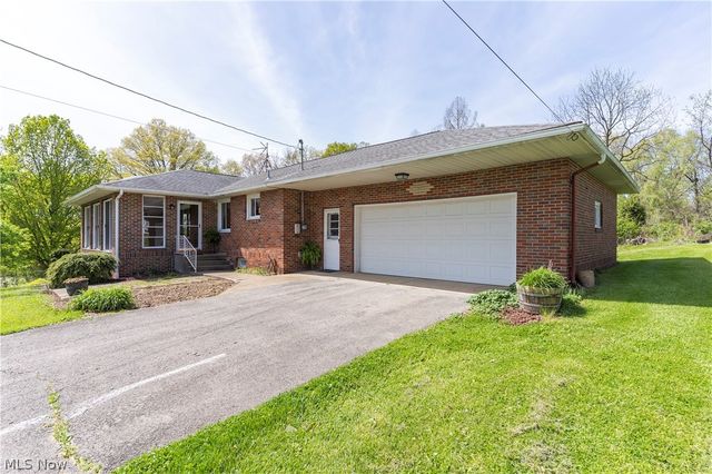 7903 E Liberty Street, Hubbard, OH 44425