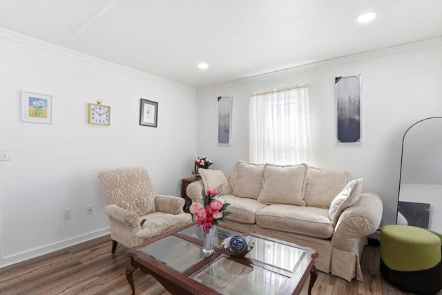 477 Palmer St, Fall River, MA 02721