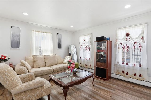 477 Palmer St, Fall River, MA 02721