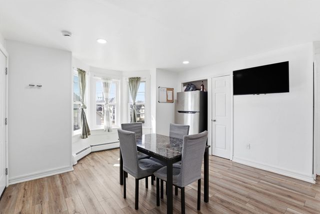 477 Palmer St, Fall River, MA 02721