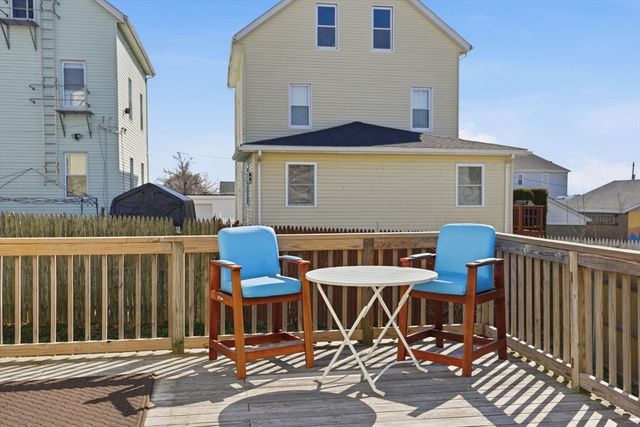 477 Palmer St, Fall River, MA 02721