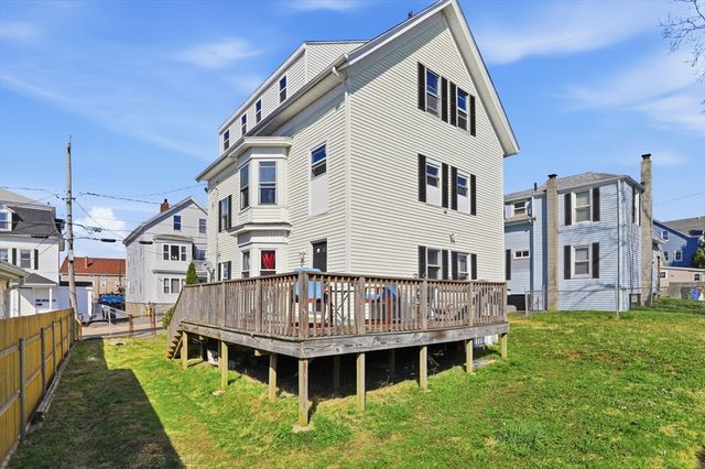 477 Palmer St, Fall River, MA 02721
