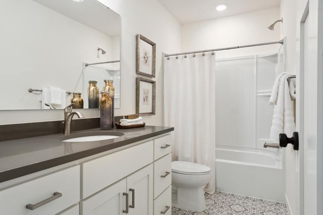 4101 Osprey Court NE, Prior Lake, MN 55372