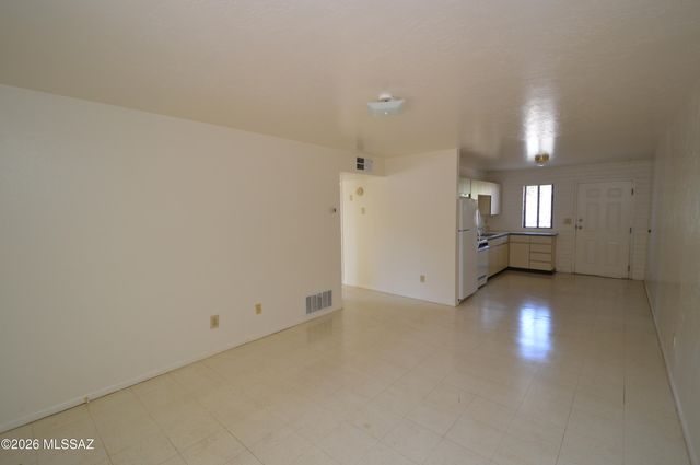 4115 E North St Apt 3, Tucson, AZ 85712