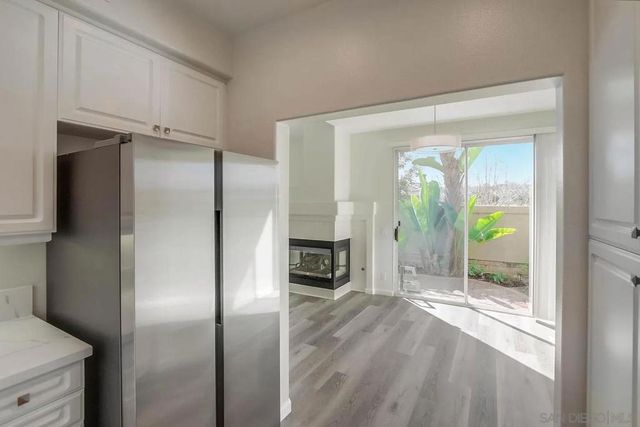 3717 Ruette De Ville, San Diego, CA 92130