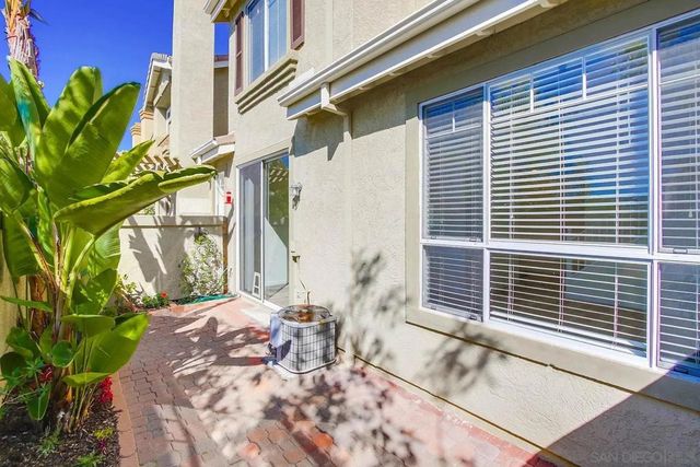 3717 Ruette De Ville, San Diego, CA 92130