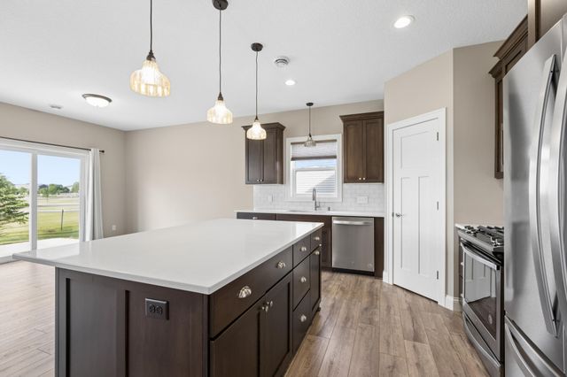 4488 Landmark Drive NE, Saint Michael, MN 55376