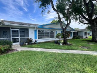 8435 NW 10TH Street B50, Plantation, FL 33322