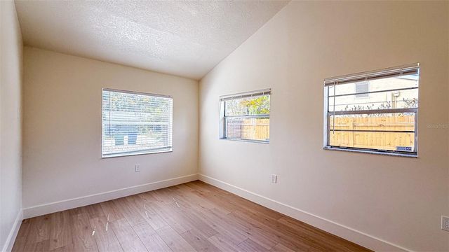 4211 W BAY VIEW AVENUE, Tampa, FL 33611