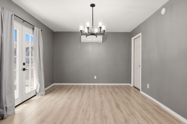 11608 Clifford Avenue NE, Albuquerque, NM 87112