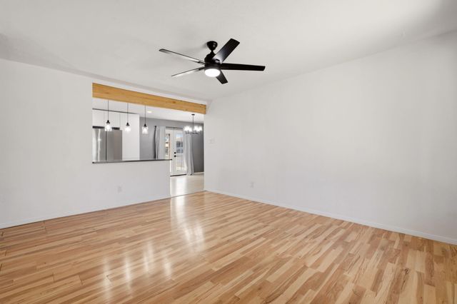 11608 Clifford Avenue NE, Albuquerque, NM 87112