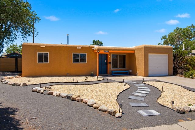 11608 Clifford Avenue NE, Albuquerque, NM 87112