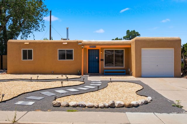 11608 Clifford Avenue NE, Albuquerque, NM 87112