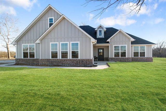 42773 Garrett's Lake Road, Shawnee, OK 74804