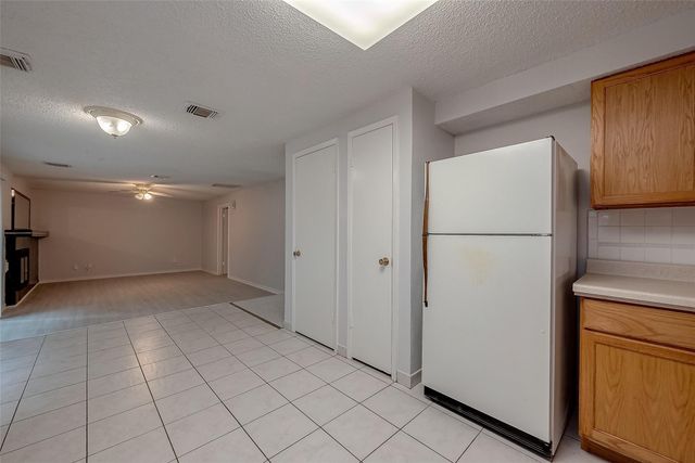 2915 Windchase Boulevard, Houston, TX 77082